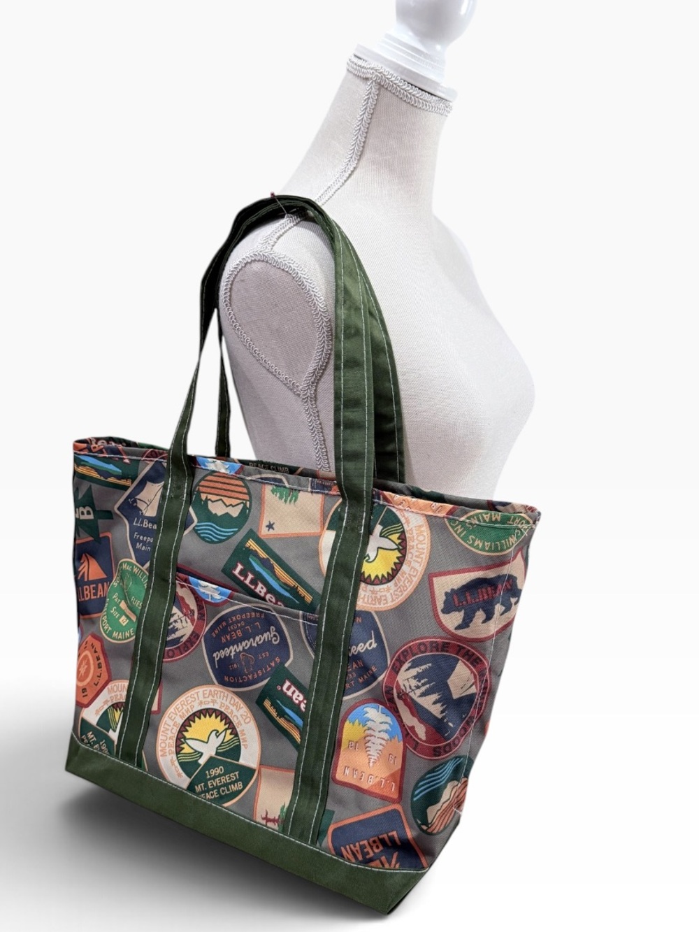 L.L. Bean Everyday Lightweight MediumTote Nylon Heritage Archival Patch Print - Picture 2 of 12